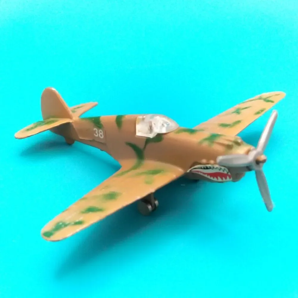 A136 Vintage Toy Airplane P-40 Flying Tiger Tan Camo Diecast Metal Painted Plane